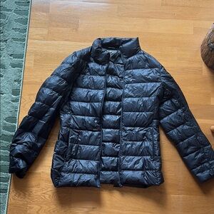 Quince Lightweight Down Packable Puffer Jacket - Women’s Small